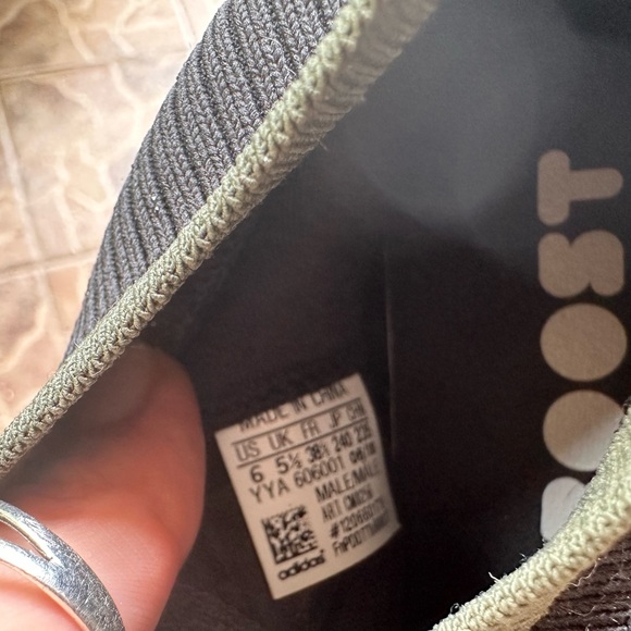 Ultraboost - Picture 6 of 7